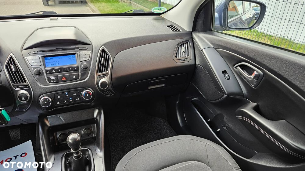 Hyundai ix35 1.7 CRDi 2WD blue Style - 25