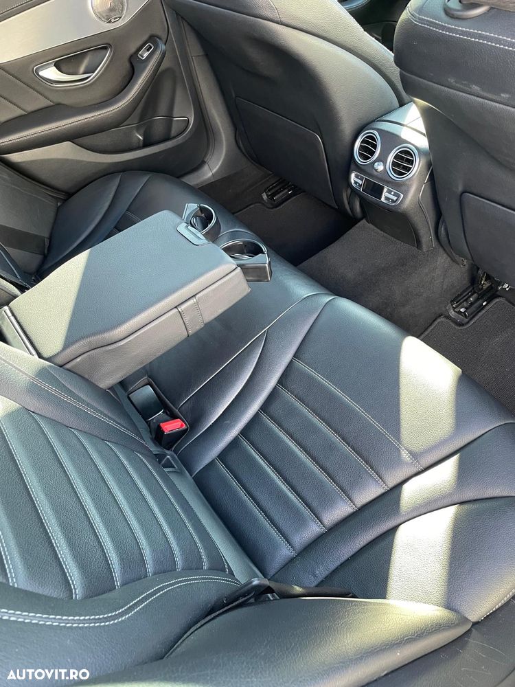 Mercedes-Benz C - 18