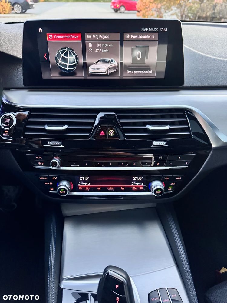 BMW Seria 5 530i GPF xDrive M Sport sport - 13