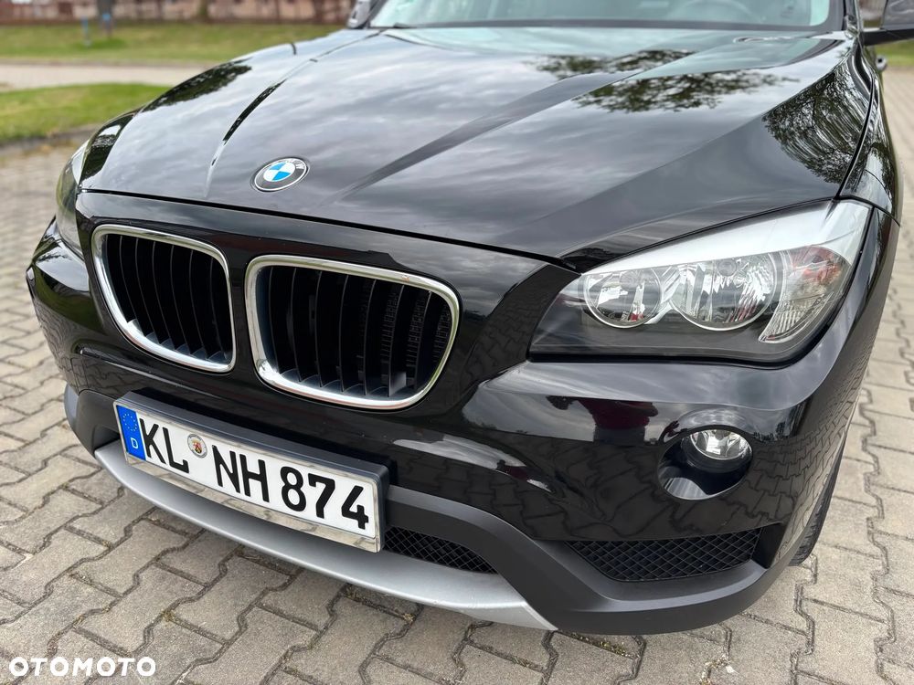 BMW X1 sDrive18d xLine - 24