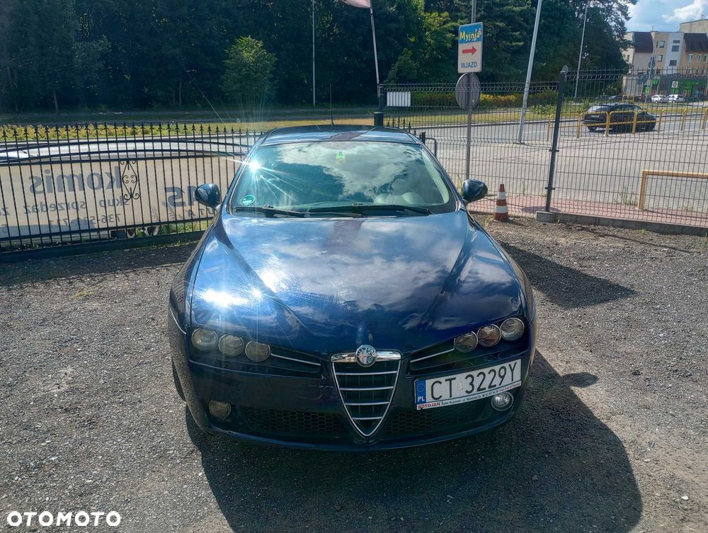 Alfa Romeo 159 - 2