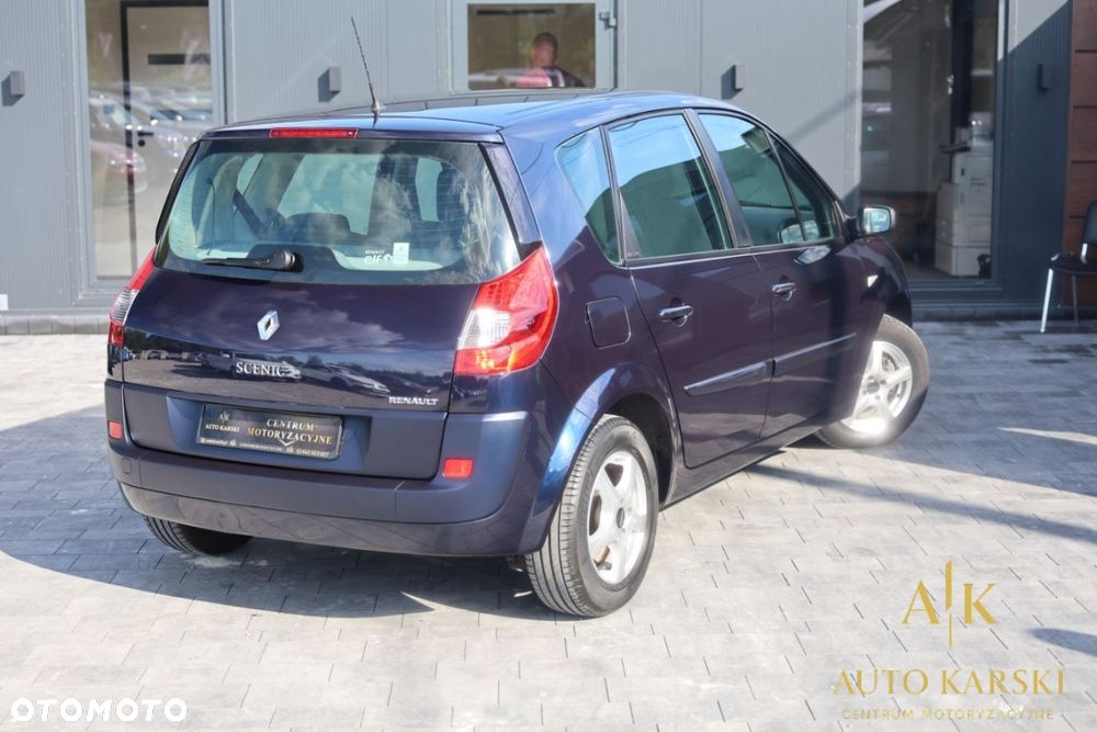 Renault Scenic - 8