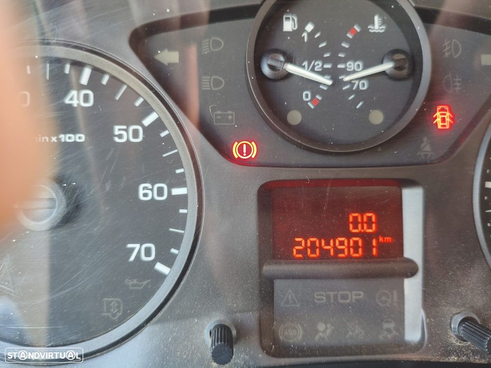 Citroën BERLINGO 1.6HDI LONGA 3 LUG - 14