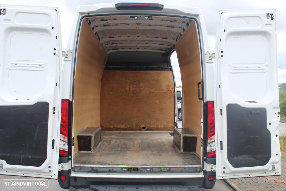 Iveco Daily 35-140 // 12M3 - 9