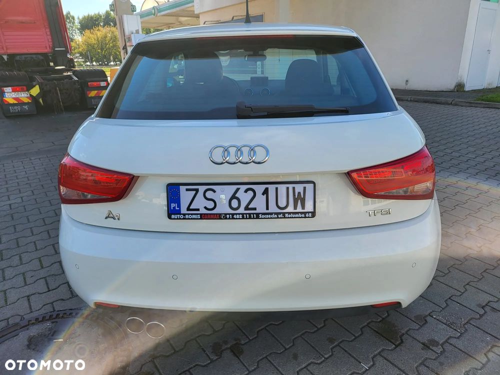 Audi A1 1.4 TFSI S tronic Ambition - 4