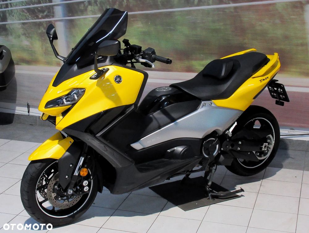 Yamaha Tmax - 4