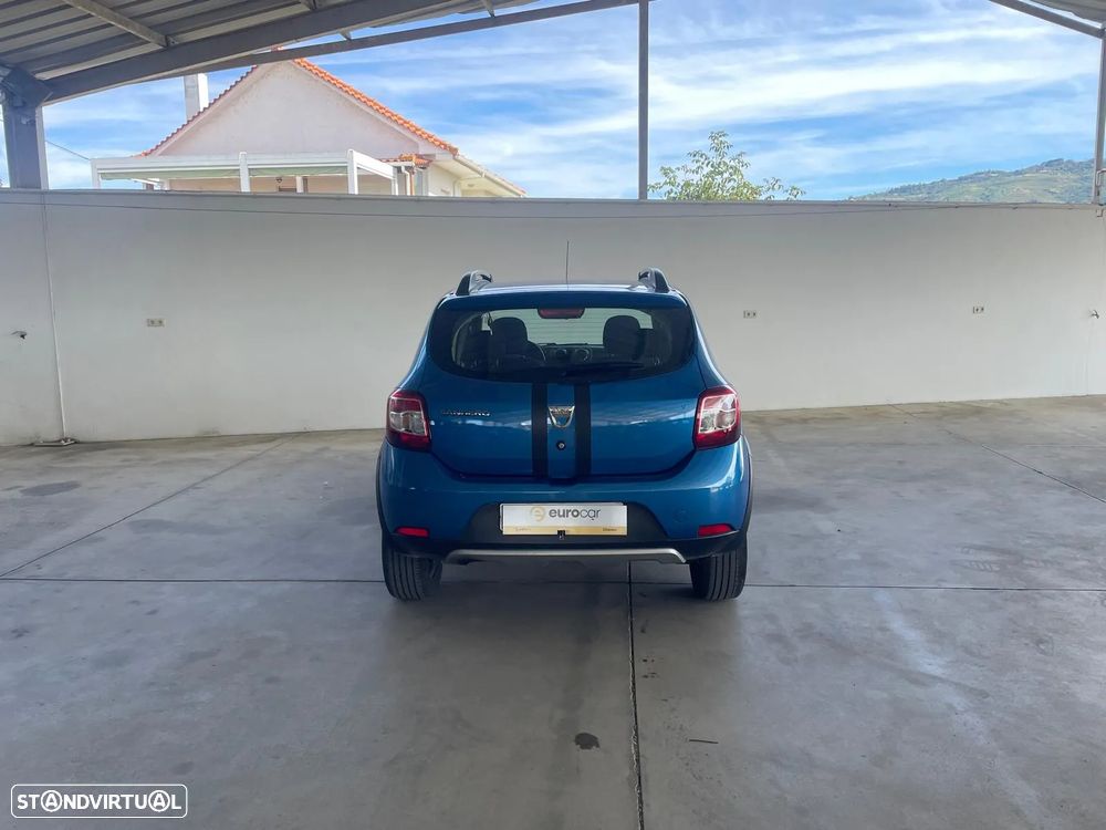 Dacia Sandero 0.9 TCe Stepway - 4