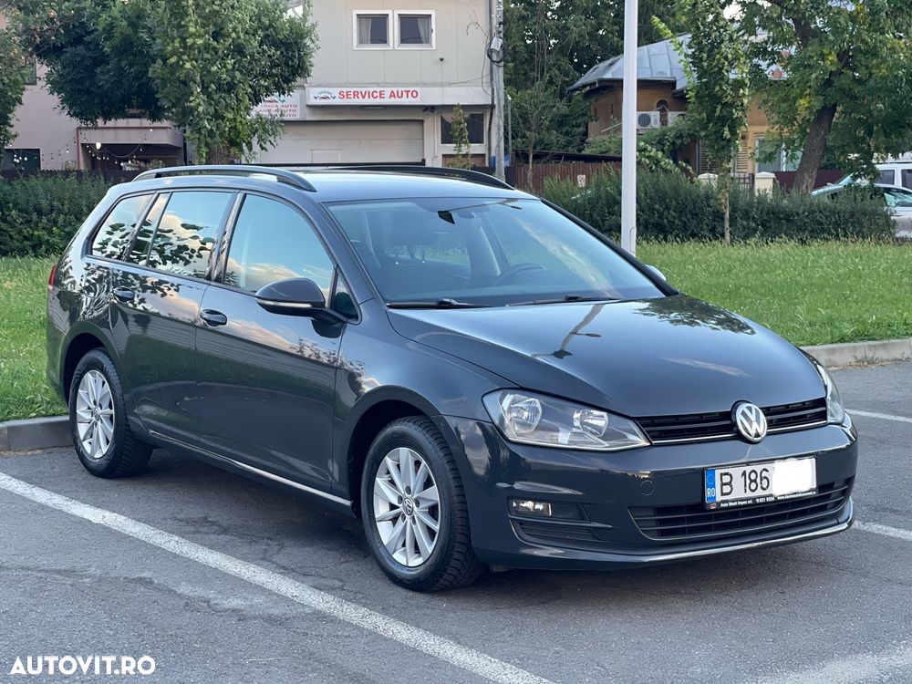 Volkswagen Golf - 2