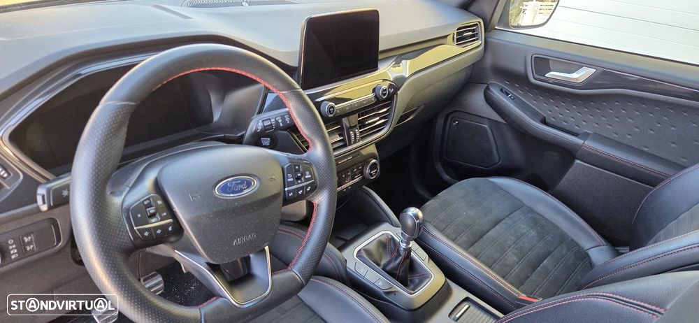 Ford Kuga - 15