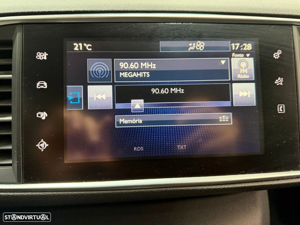 Peugeot 308 - 24