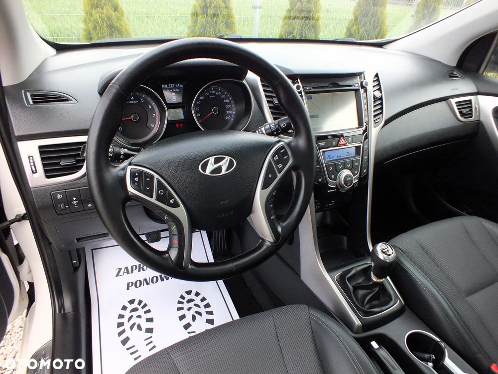 Hyundai i30 blue 1.6 GDI Passion - 9