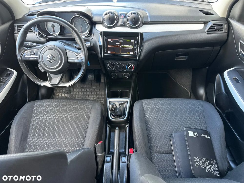 Suzuki Swift 1.2 Premium - 22