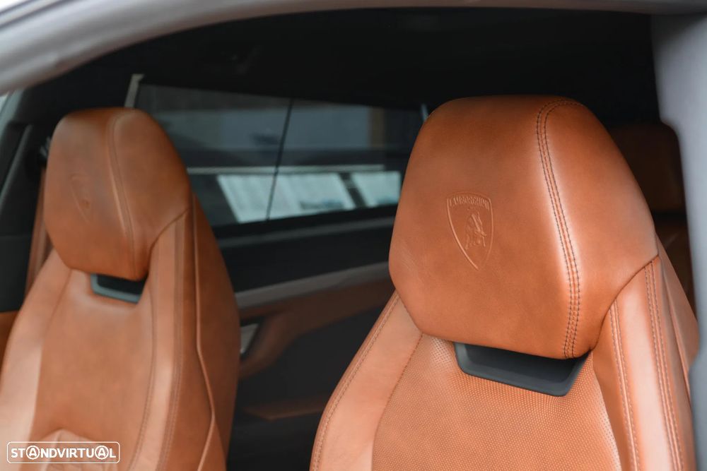Lamborghini Urus 4.0 V8 - 25