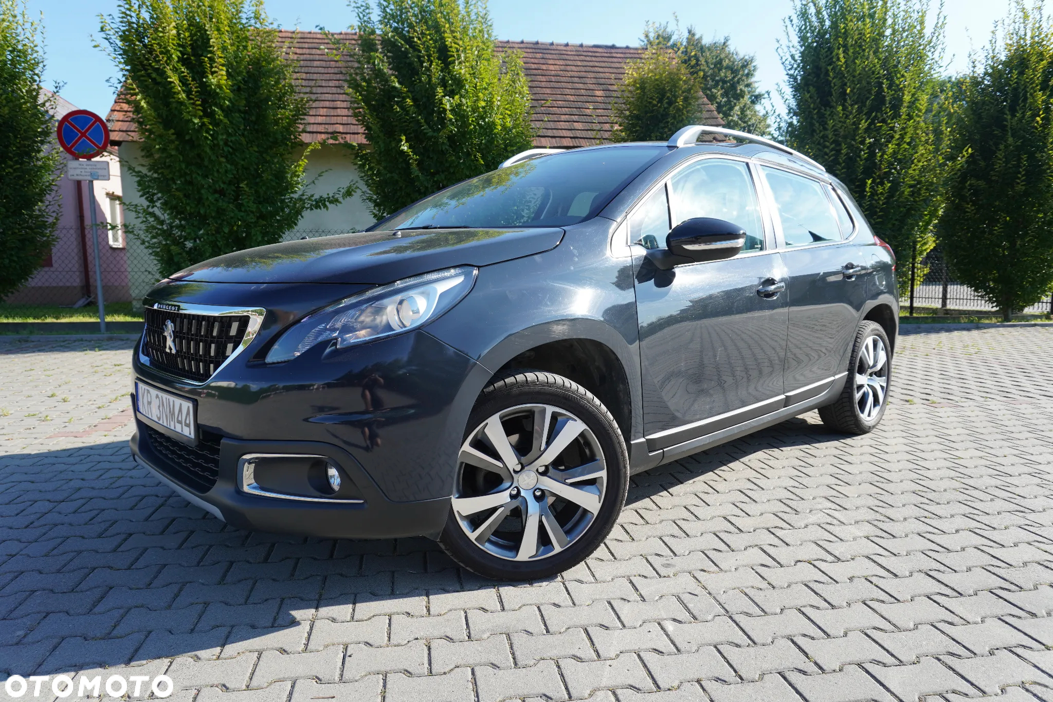 Peugeot 2008 1.6 BlueHDi Allure - 12
