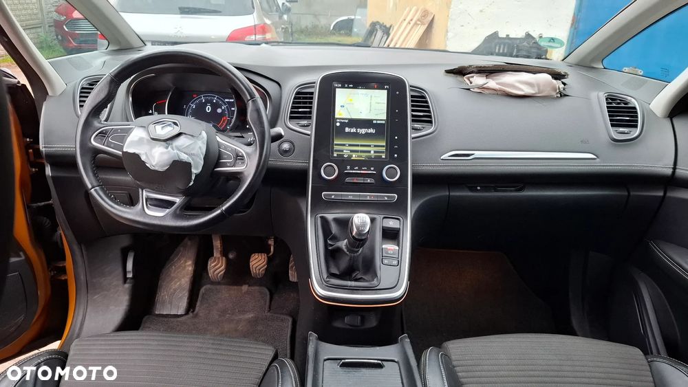 Renault Scenic ENERGY TCe 130 INTENS - 9