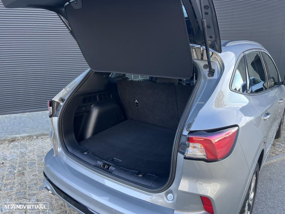 Ford Kuga 1.5 EcoBoost ST-Line - 28