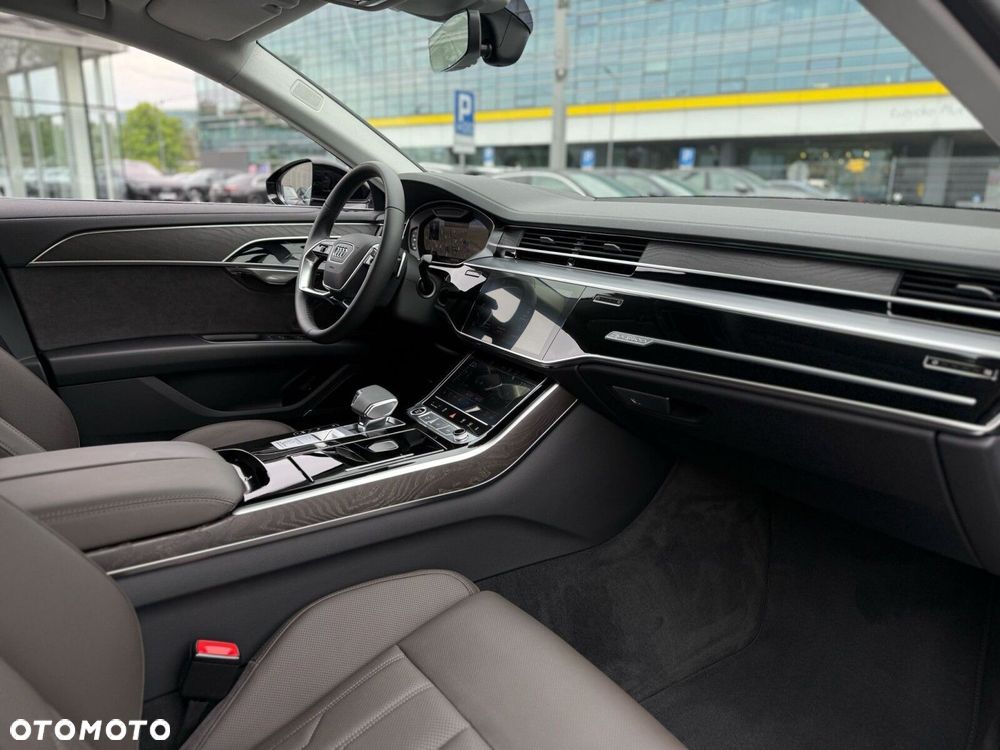 Audi A8 - 19