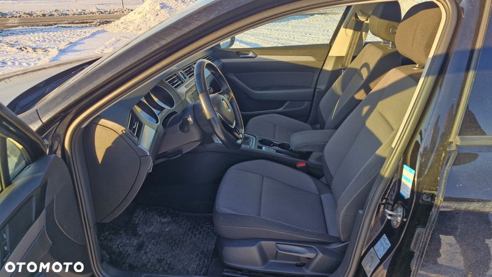Volkswagen Passat 1.4 TSI BMT Trendline - 9