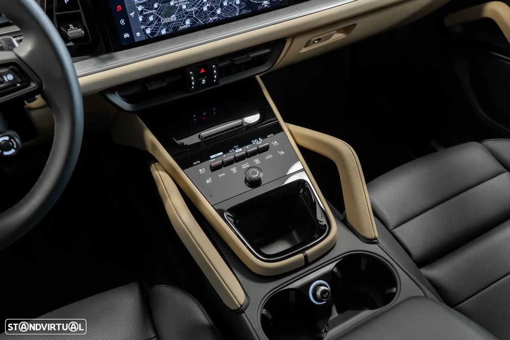 Porsche Cayenne E-Hybrid - 11