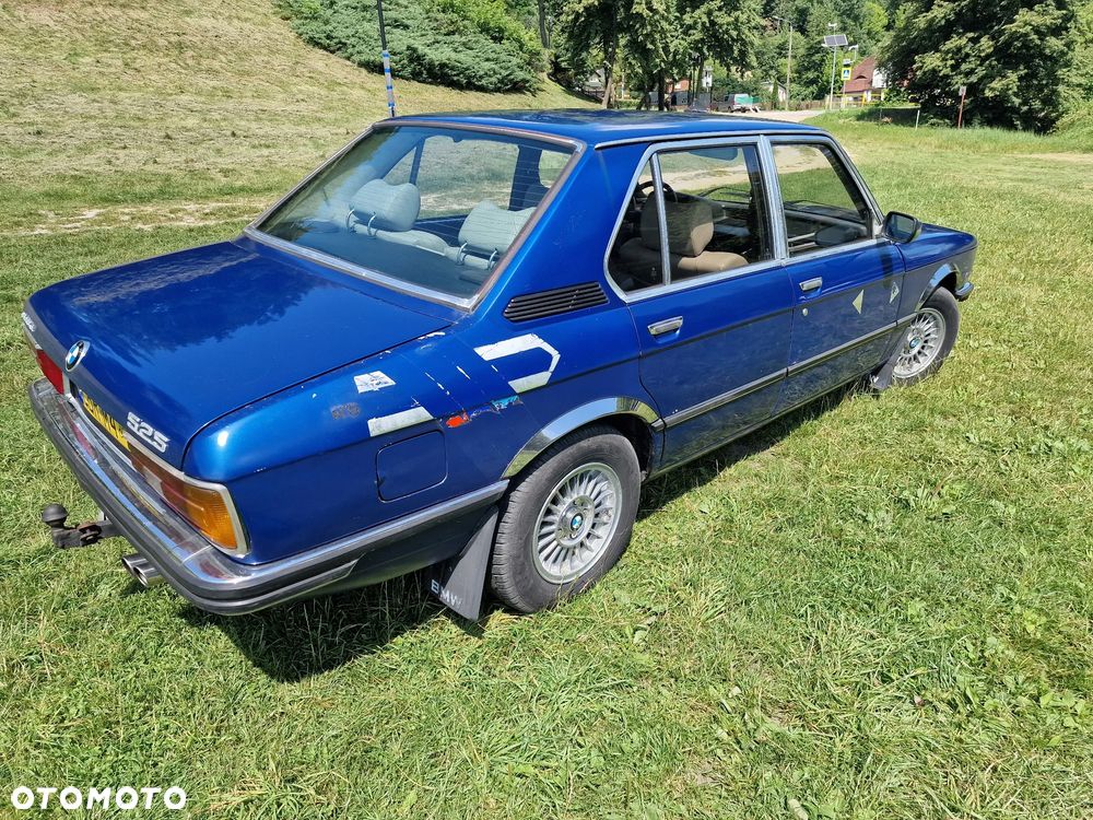 BMW Seria 5 525 - 24