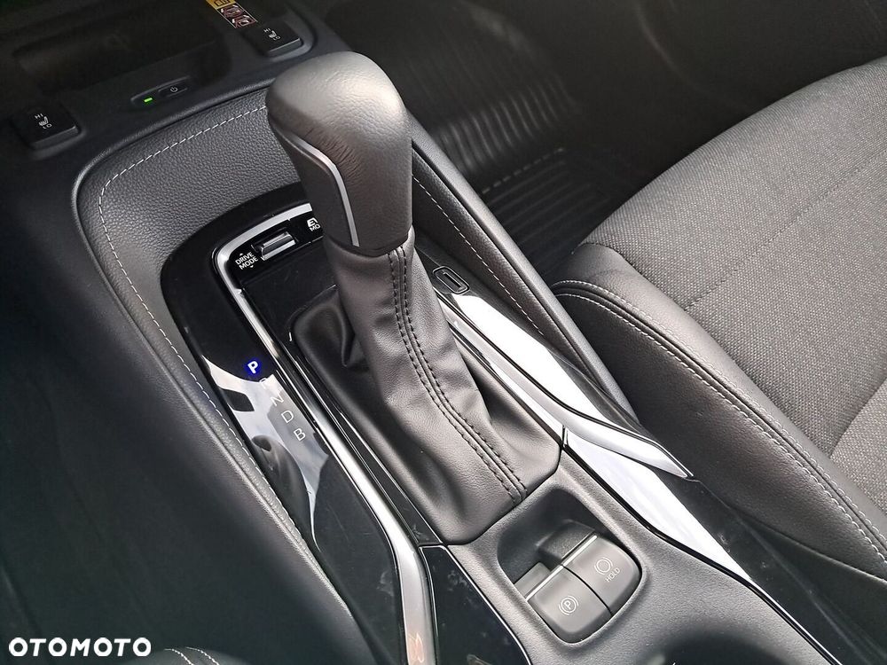 Toyota Corolla 1.8 Hybrid Style - 27