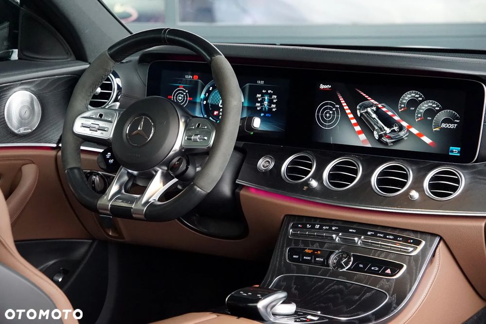 Mercedes-Benz Klasa E AMG 53 4-Matic+ - 30