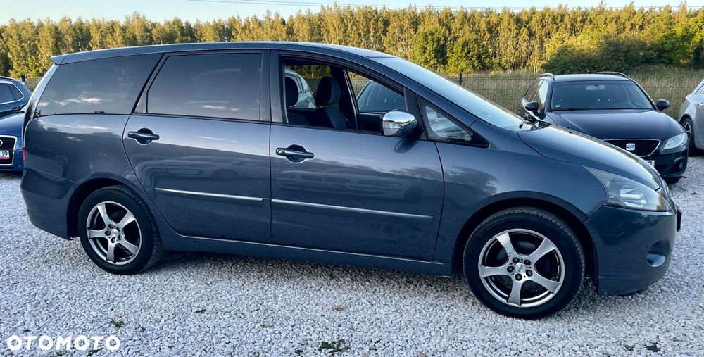 Mitsubishi Grandis 2.4 Inform - 6