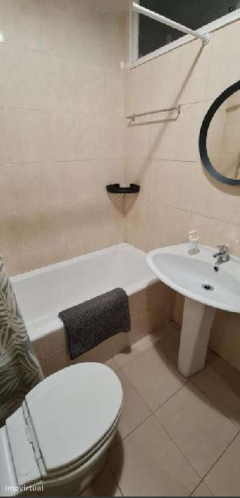 Apartamento com 4 quartos - localizado em Cedofeita Porto - Grande imagem: 5/34