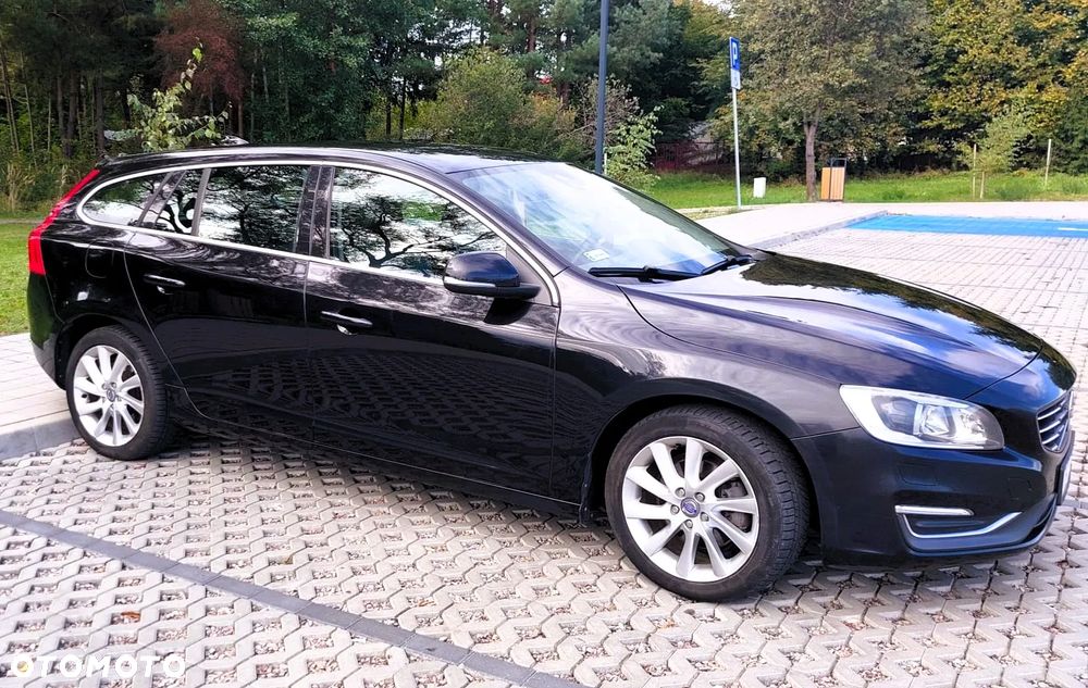 Volvo V60 D4 Drive-E Summum - 1
