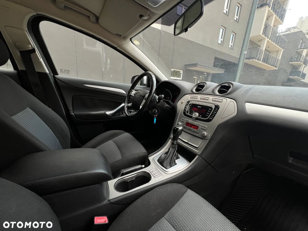 Ford Mondeo - 7