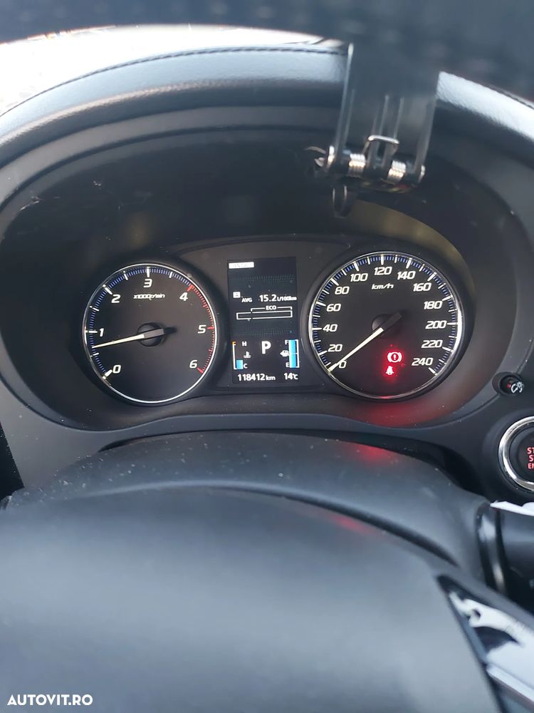 Mitsubishi Outlander - 15