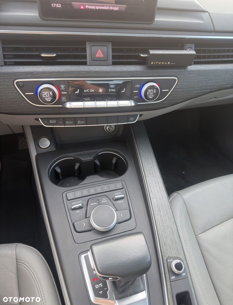 Audi A4 Limousine - 12