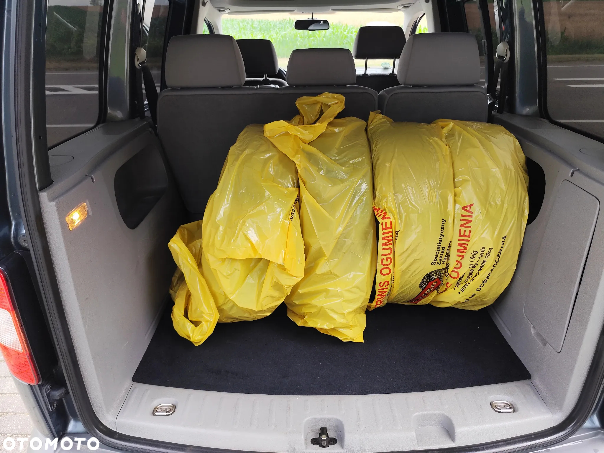Volkswagen Caddy 2.0 TDI Life - 12
