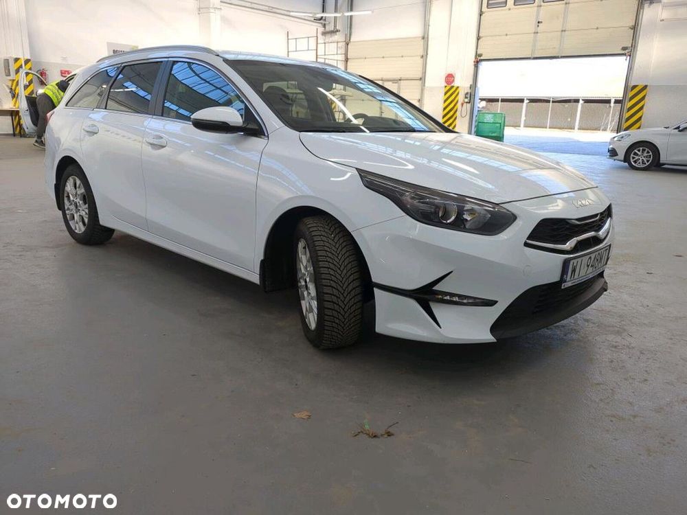 Kia Ceed - 3