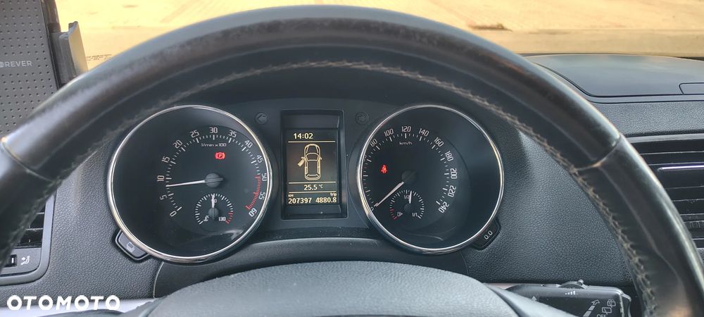Skoda Yeti 1.6 TDI GreenLine - 12