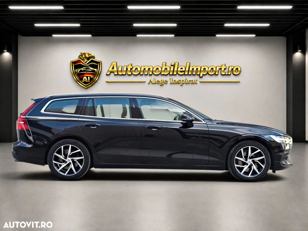 Volvo V60 T6 AWD Twin Engine Geartronic Momentum Pro - 26