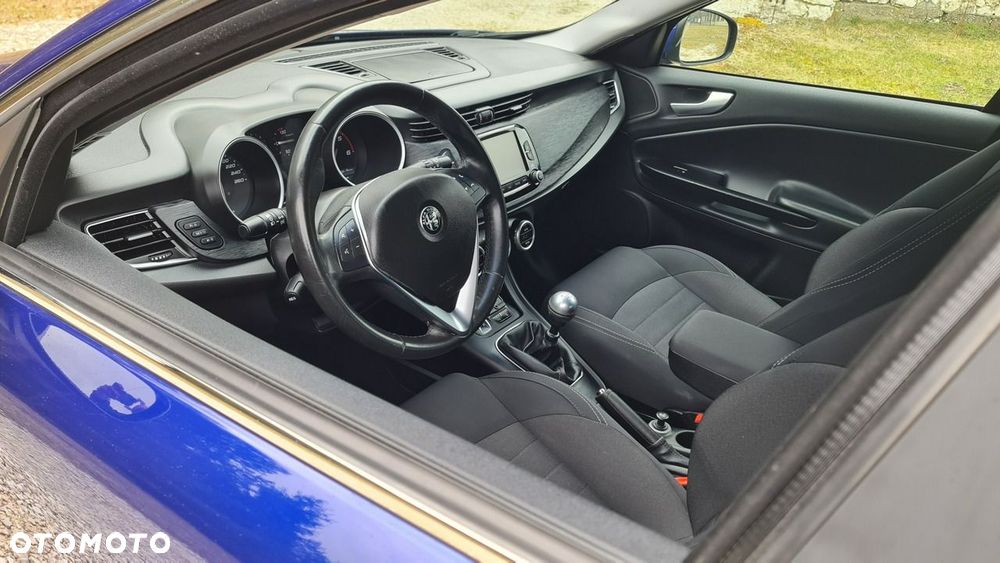 Alfa Romeo Giulietta - 12