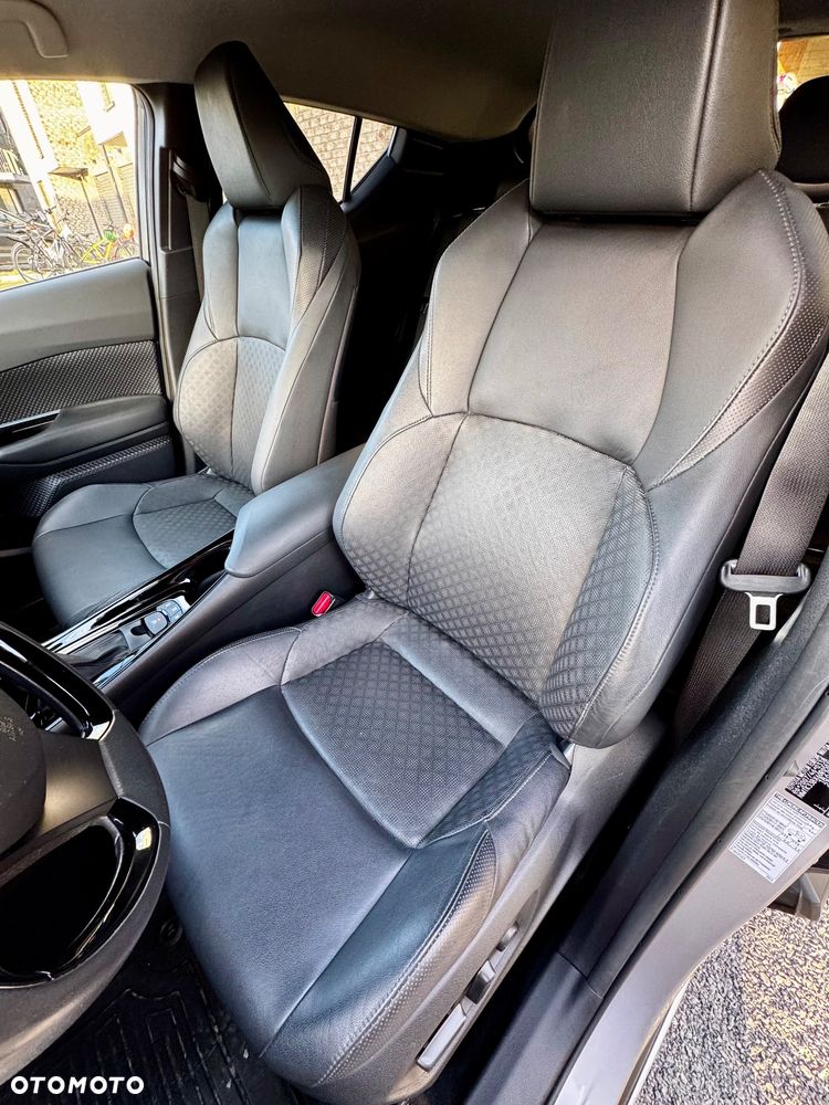 Toyota C-HR 1.8 Hybrid Executive - 14