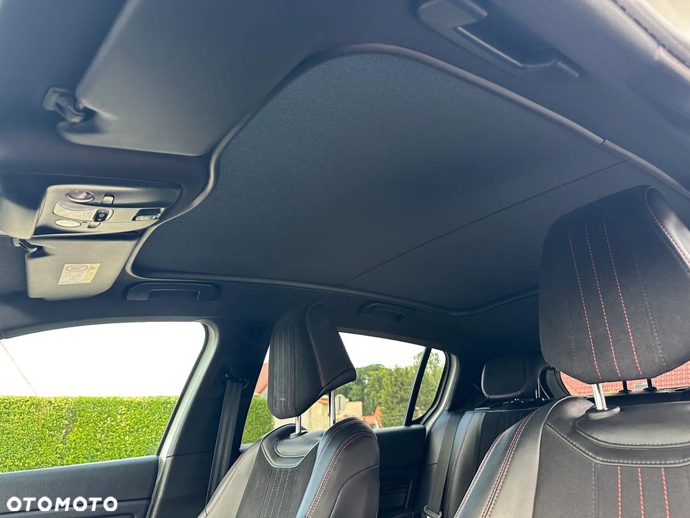 Peugeot 308 1.2 PureTech GPF GT Pack S&S - 29
