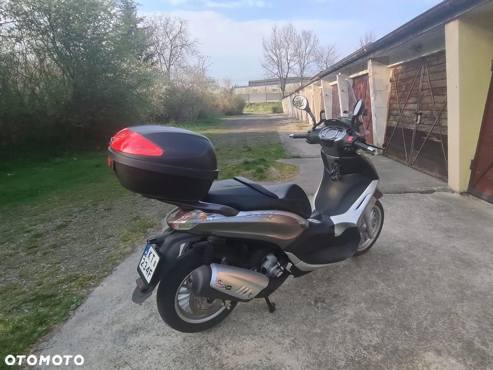 Piaggio Beverly - 8