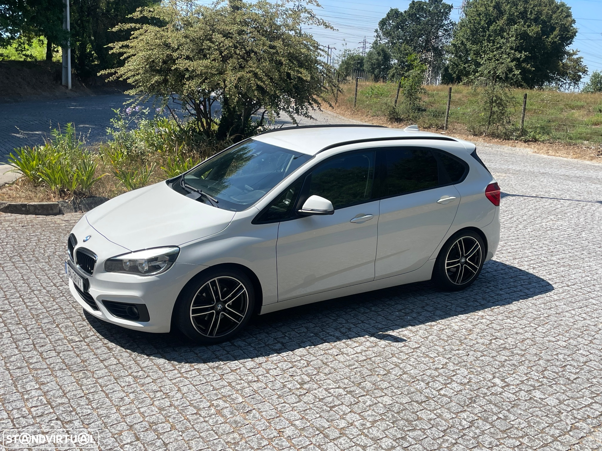 BMW 216 Active Tourer d - 4