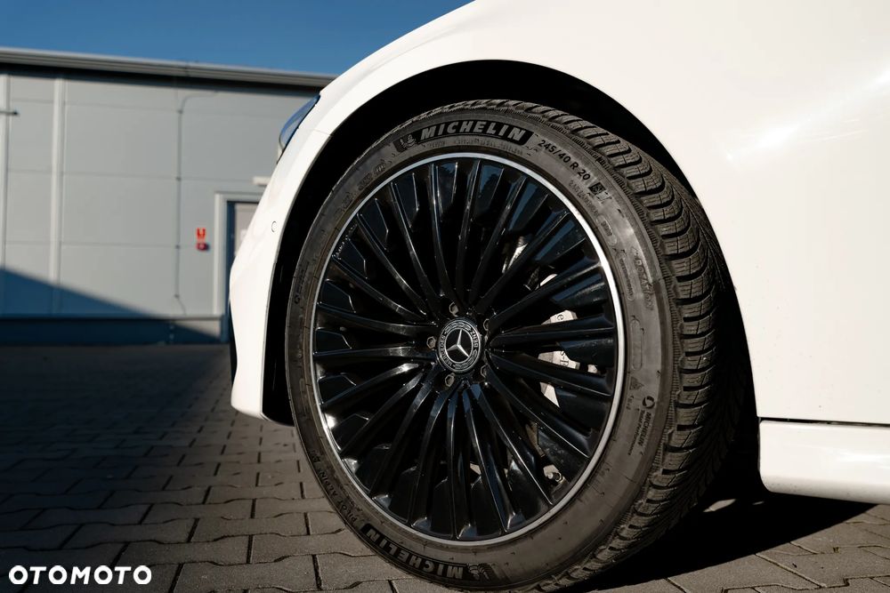 Mercedes-Benz Klasa E 220 d mHEV AMG 9G-Tronic - 15