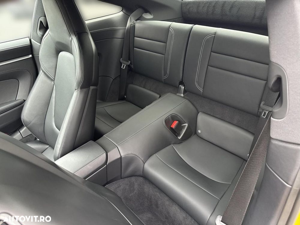 Porsche 911 Carrera S PDK - 23