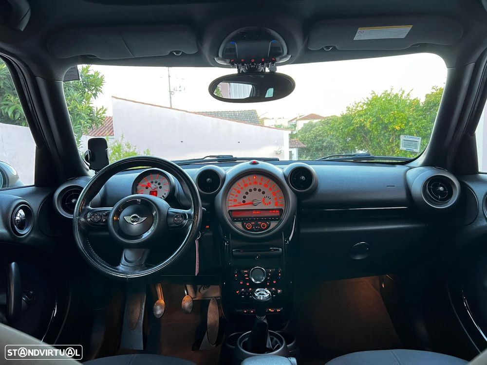 MINI Countryman Cooper D - 11