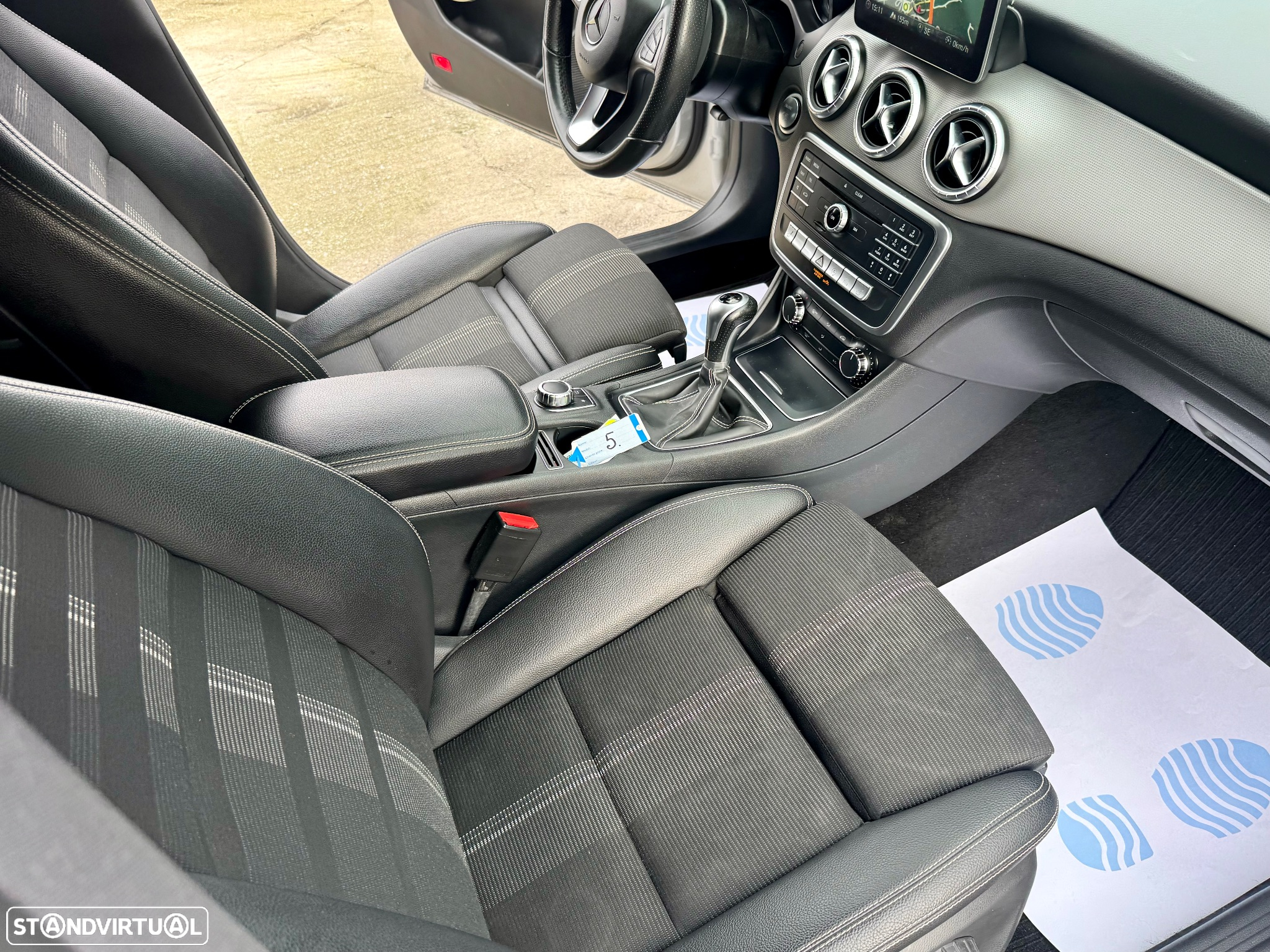 Mercedes-Benz CLA 180 CDi AMG Line - 7