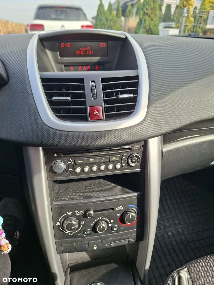 Peugeot 207 - 5