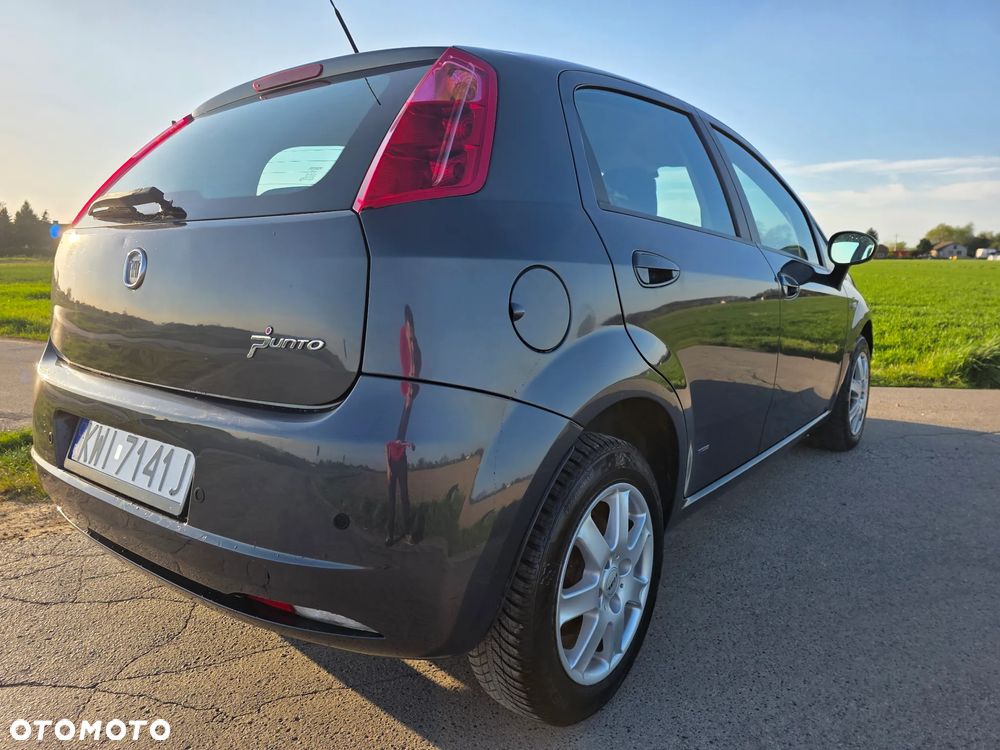 Fiat Grande Punto - 31