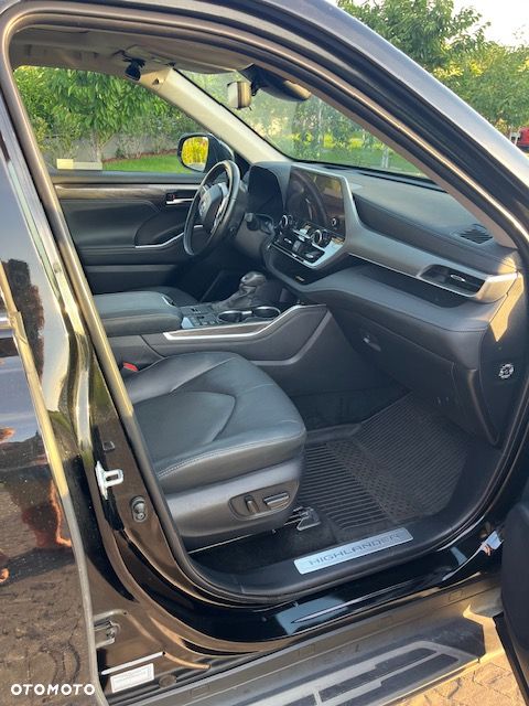 Toyota Highlander 2.5 Hybrid Executive - 14