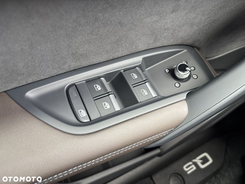 Audi Q5 Sportback - 25