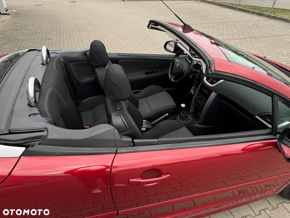 Peugeot 207 CC - 23